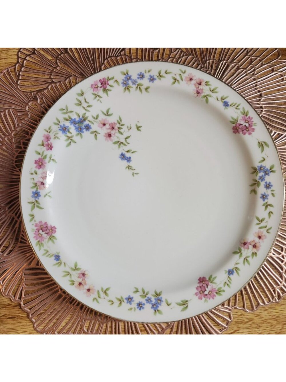 Colorful Mismatched China Dinner Plates ~10" Porcelain Eclectic Set of 4 - Picture 7 of 11
